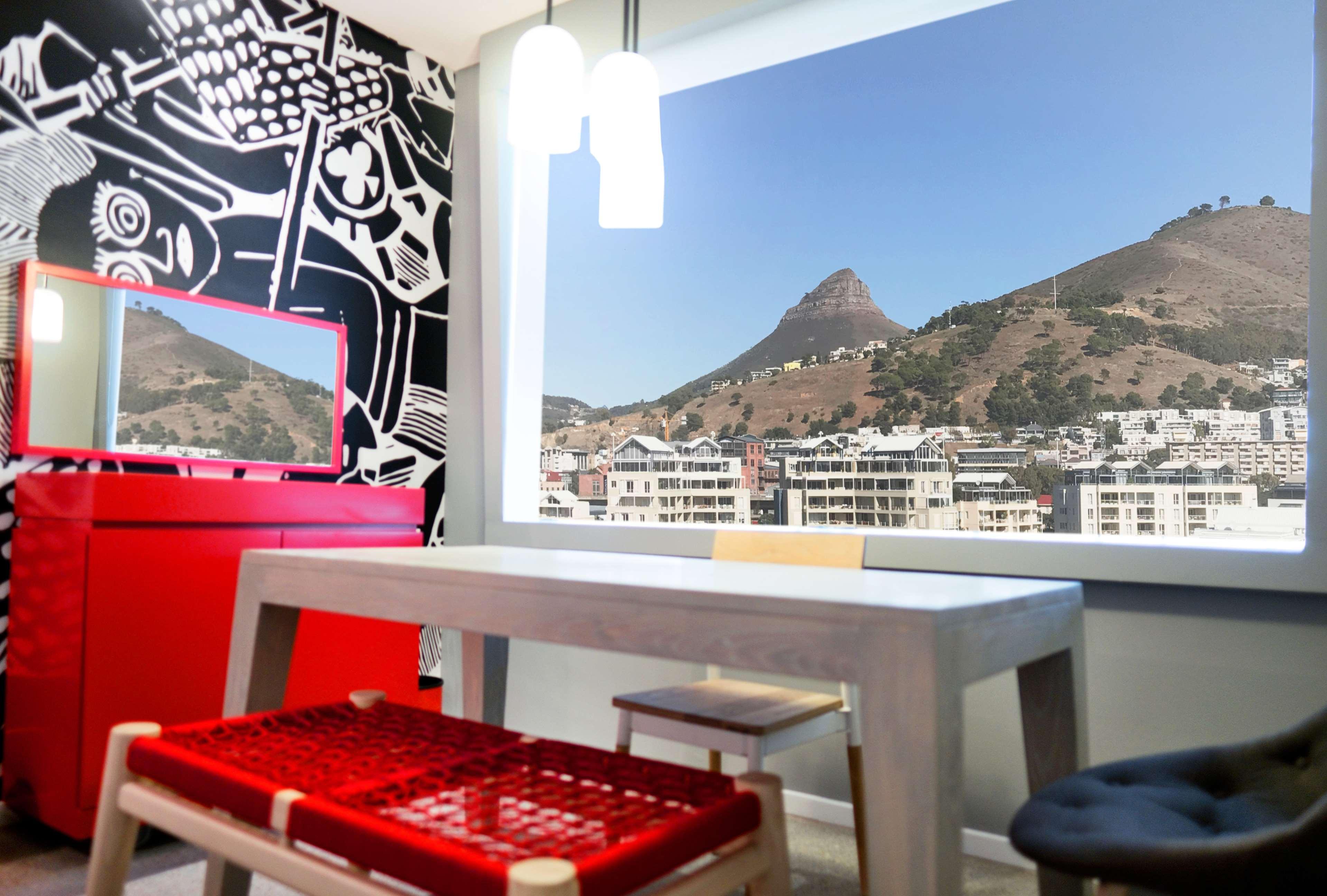 Radisson Red Hotel V&A Waterfront Città del Capo Esterno foto