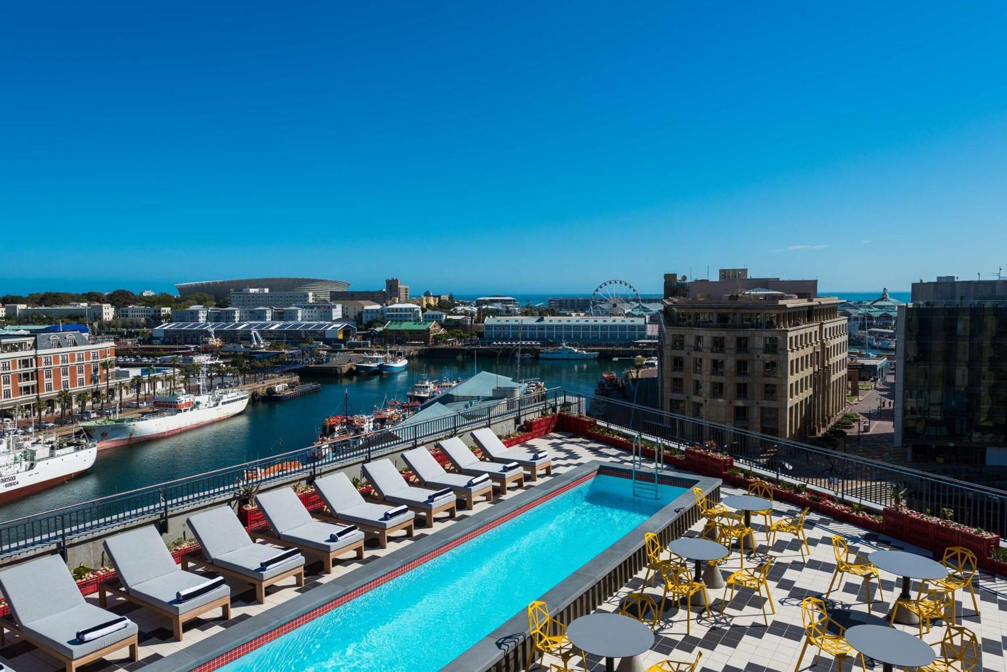 Radisson Red Hotel V&A Waterfront Città del Capo Esterno foto